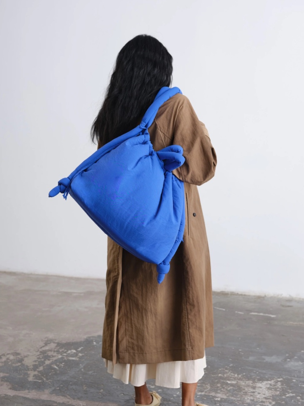 Olend Ona Large Bag in Cobalt Blue